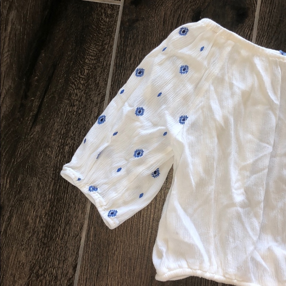 Miss Me Top! - Picture 2 of 4